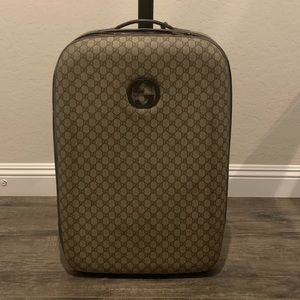Gucci luggage